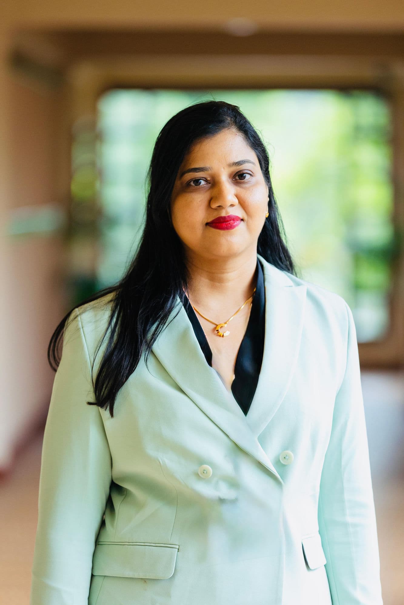 Dr Nivedita Telang